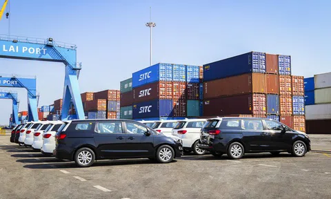Thaco xuất khẩu ô tô qua Thái Lan