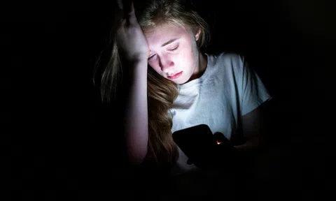 Nhiễm Covid-19, tôi bị dân mạng kết tội ngoại tình và lừa dối