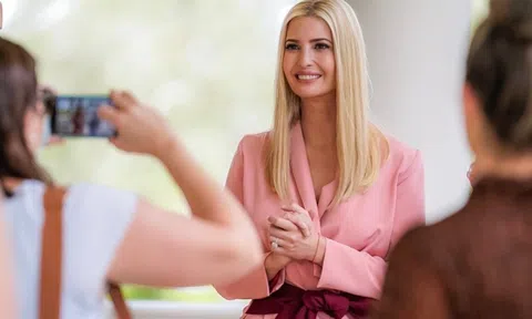 Mãn nhãn với gu thời trang tinh tế và thanh lịch của Ivanka Trump