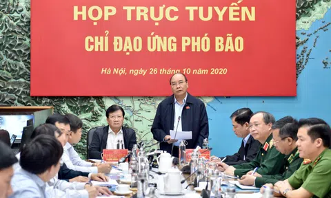 CẬP NHẬT ứng phó bão số 9: Dự kiến sơ tán gần 1,3 triệu dân