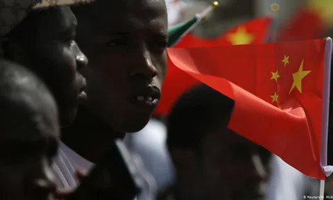 Vì sao các nước vay tiền Trung Quốc bất chấp bẫy nợ?