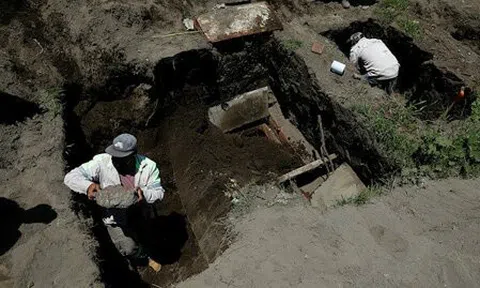 Mexico: Tìm thấy 59 thi thể trong một ngôi mộ bí ẩn