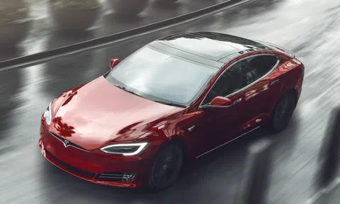 Tesla từ chối yêu cầu triệu hồi xe tại Trung Quốc
