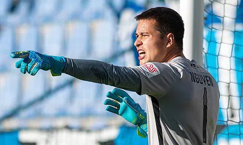 Filip Nguyễn: ‘Chúng tôi đá Europa League như đội sinh viên’