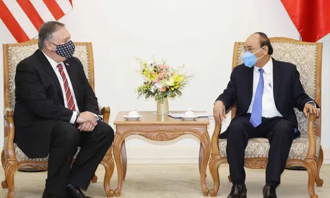 Thủ tướng Nguyễn Xuân Phúc tiếp Ngoại trưởng Pompeo