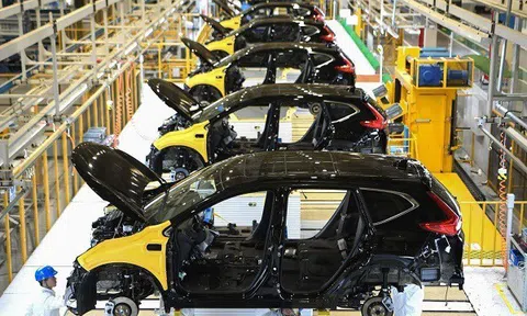 Việt Nam thành cứ điểm sản xuất ô tô: Giấc mơ và đợi chờ