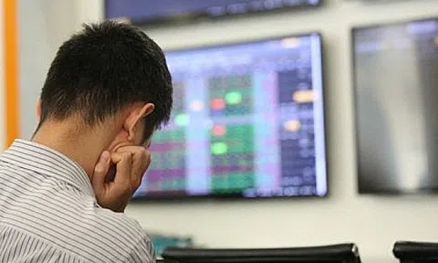 Diễn biến khối ngoại tháng 10: Bán ròng gần 7.450 tỷ đồng toàn thị trường