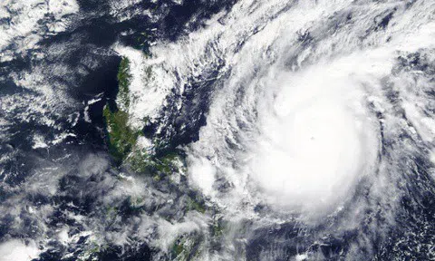 Siêu bão Goni đổ bộ lần 3 ở Philippines