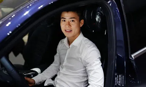 Bóc giá xế hộp Mercedes-Benz GLC 300 Duy Mạnh mua trước khi cưới vợ