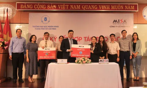 Sinh viên được sử dụng phần mềm kế toán tài chính hiện đại