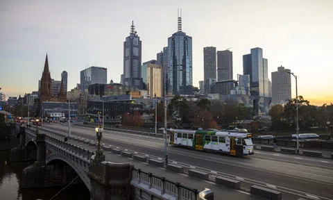 Melbourne mở cửa sau 112 ngày phong tỏa chống dịch