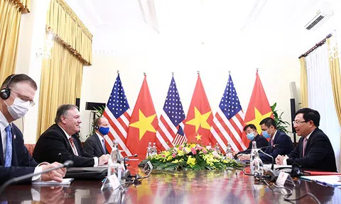 Phó Thủ tướng, Bộ trưởng Ngoại giao Phạm Bình Minh hội đàm với Ngoại trưởng Hoa Kỳ Michael Pompeo