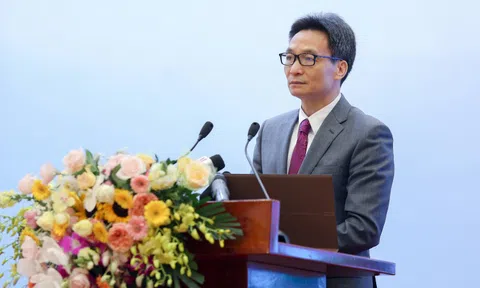 Giáo dục luôn luôn có nhiều bất cập, chưa thể đưa thi cử về địa phương