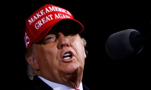 Tin vui giờ chót cho Tổng thống Trump