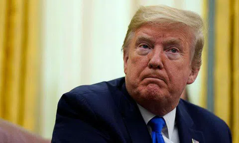 Ông Trump thắc mắc bị mất thế dẫn đầu một cách 'rất kỳ lạ'