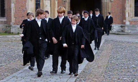 Đồng phục của nam sinh ở một số quốc gia