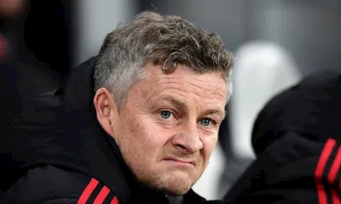 Sự bất lực của Solskjaer khi MU thua Arsenal