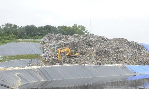 Chấm dứt hoạt động nhặt rác tại bãi Nam Sơn