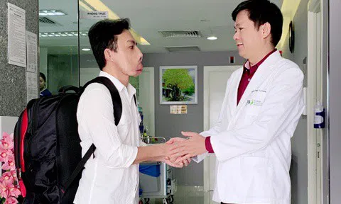 Bệnh viện JW công bố cách điều trị hội chứng MRS gây 'mặt quỷ'