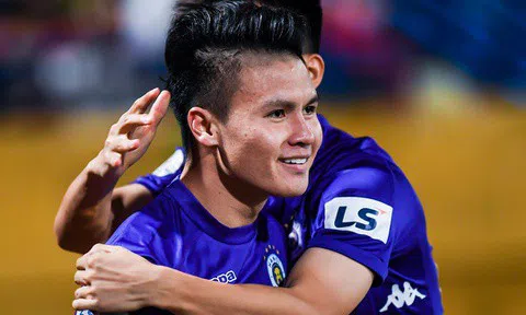 Vì sao CLB Hà Nội thất bại ở cuộc đua vô địch?