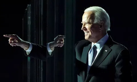 Thắng cử giòn giã, ông Biden chọn nhân vật "uy danh" nào cho nội các?