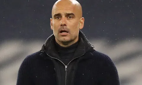 Liverpool thoát thua trước Man City