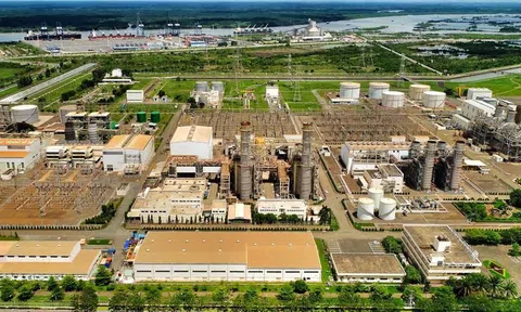 Phát triển điện khí ở Việt Nam [Kỳ 2]: Quy hoạch, quản lý nguồn điện khí LNG