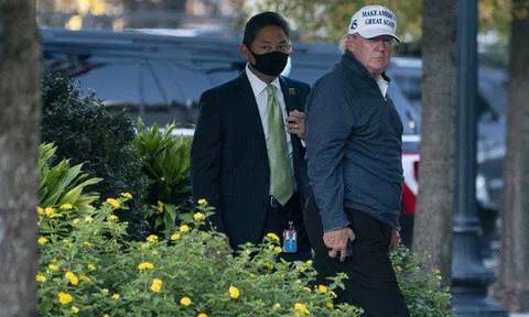 Ông Trump chưa chấp nhận thất bại, trợ lý đã chuẩn bị ra đi