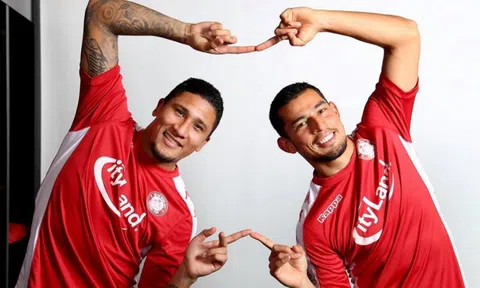 Hai ngoại binh Costa Rica của CLB TP.HCM về nước