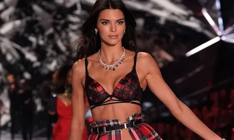 Hình xăm ý nghĩa của Kendall Jenner, Justin Bieber