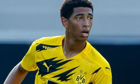 Cầu thủ 17 tuổi được gọi lên tuyển Anh