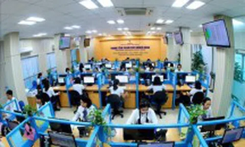 Trung tâm chăm sóc khách hàng EVNHANOI: Giải đáp mọi thắc mắc về dịch vụ điện 24/7   