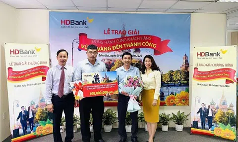 HDBank dành hơn 1,2 tỷ đồng tri ân khách hàng doanh nghiệp dịp cuối năm
