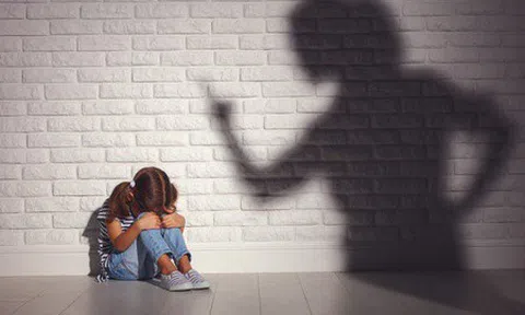 Nhiều phụ huynh Thái Lan đòi bồi thường sau vụ giáo viên đánh học sinh