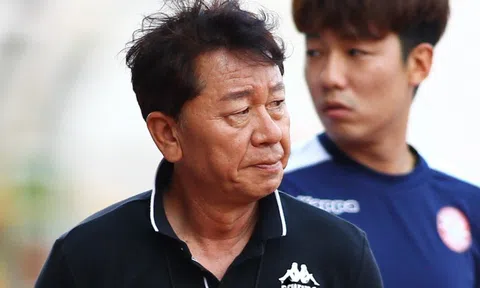 HLV Chung Hae-seong lại chia tay CLB TP.HCM
