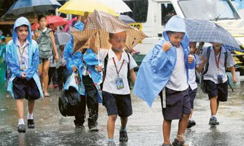 Đà Nẵng cho học sinh, sinh viên nghỉ học để tránh bão số 13