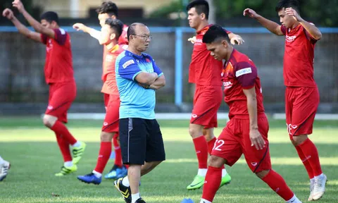 ĐTQG Việt Nam sẽ vô địch AFF Cup 2021 bằng đội hình dự bị?