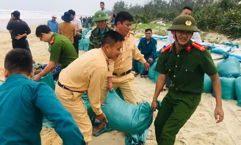 Huế: Yêu cầu người dân không ra khỏi nhà từ 12h ngày 14/11
