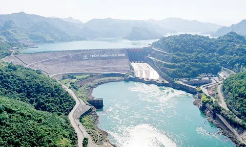 Giữ gìn nguồn sinh thuỷ, an toàn nước mặt, nước ngầm bền vững và phát triển cho đất nước