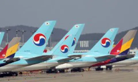 Korean Air xúc tiến mua lại Asiana Airlines