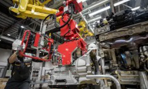 Phát triển công nghiệp hỗ trợ sản xuất ô tô: Vẫn loay hoay tìm lối thoát