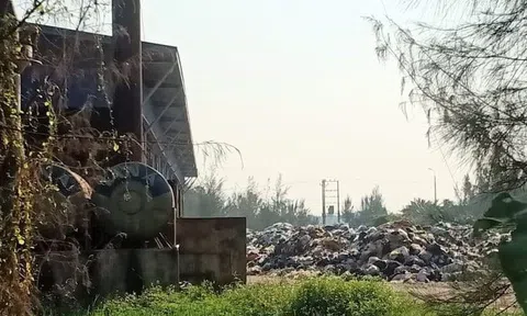 Dân kêu trời vì nhà máy xử lý rác thải tiền tỉ gây ô nhiễm