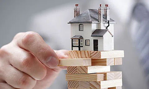 Cổ phiếu PVM tăng mạnh sau khi Bảo Hiểm Nhân Thọ rời đi