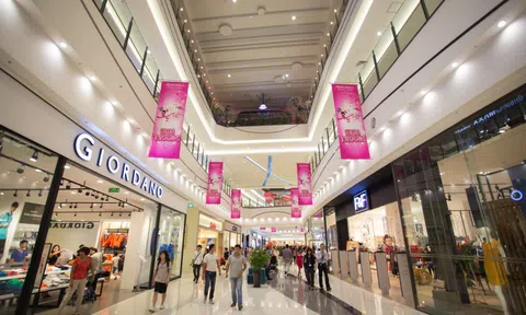 Tổ chức chương trình  “Hà Nội đêm không ngủ - Hanoi Midnight sale”