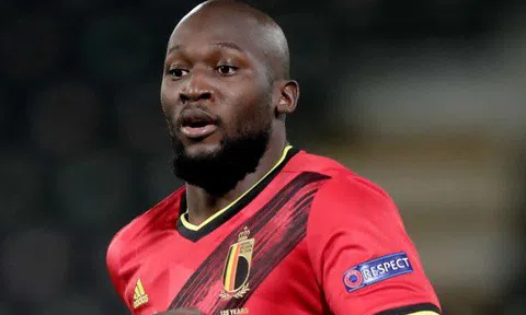 Lukaku tỏa sáng giúp tuyển Bỉ vào bán kết UEFA Nations League
