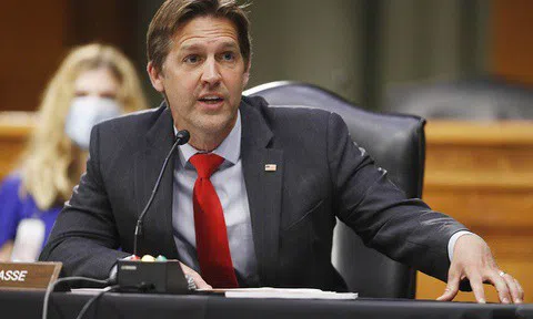 Lời phản bác mạnh mẽ nhất từ một nghị sĩ Cộng hòa đến ông Trump