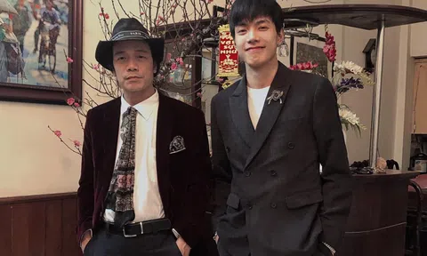 Nam người mẫu Hà Nội mặc đồ đôi sành điệu với cha