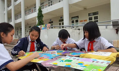 Học sinh là trung tâm của "sân chơi" chống biến đổi khí hậu