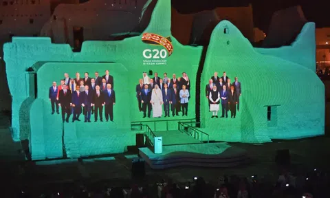 Tổng thống Putin: Thế giới đối mặt với khủng hoảng như "Đại suy thoái"