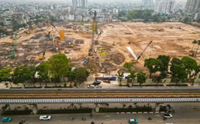 Từng gây xôn xao với mức giá "được đồn đoán" lên tới 280 triệu đồng/m2, dự án nằm trên “đất vàng” Nguyễn Trãi bất ngờ giảm giá chào về 120-180 triệu đồng/m2